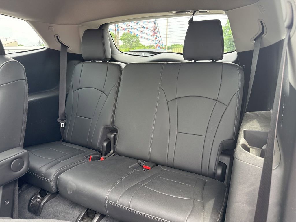Used 2021 Buick Enclave Avenir w/ Avenir Technology Package AWD/4WD image 23
