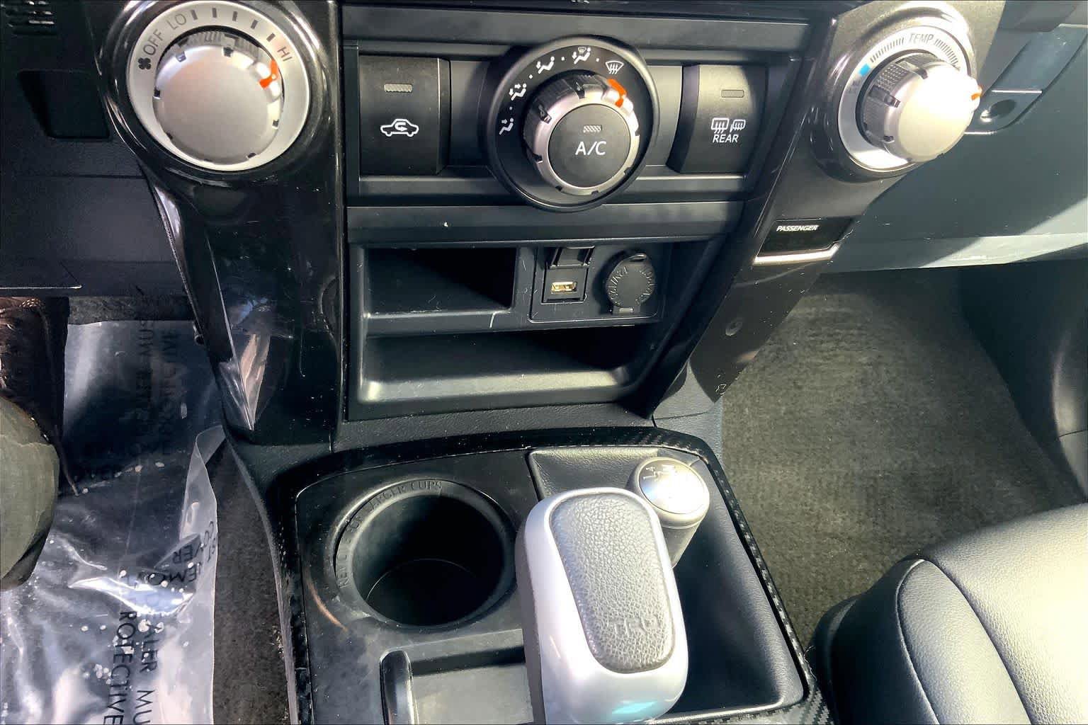 Used 2021 Toyota 4Runner TRD Off-Road Premium AWD/4WD image 35