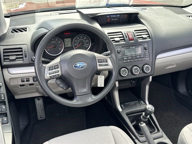 Used 2015 Subaru Forester 2.5i Premium AWD/4WD image 21