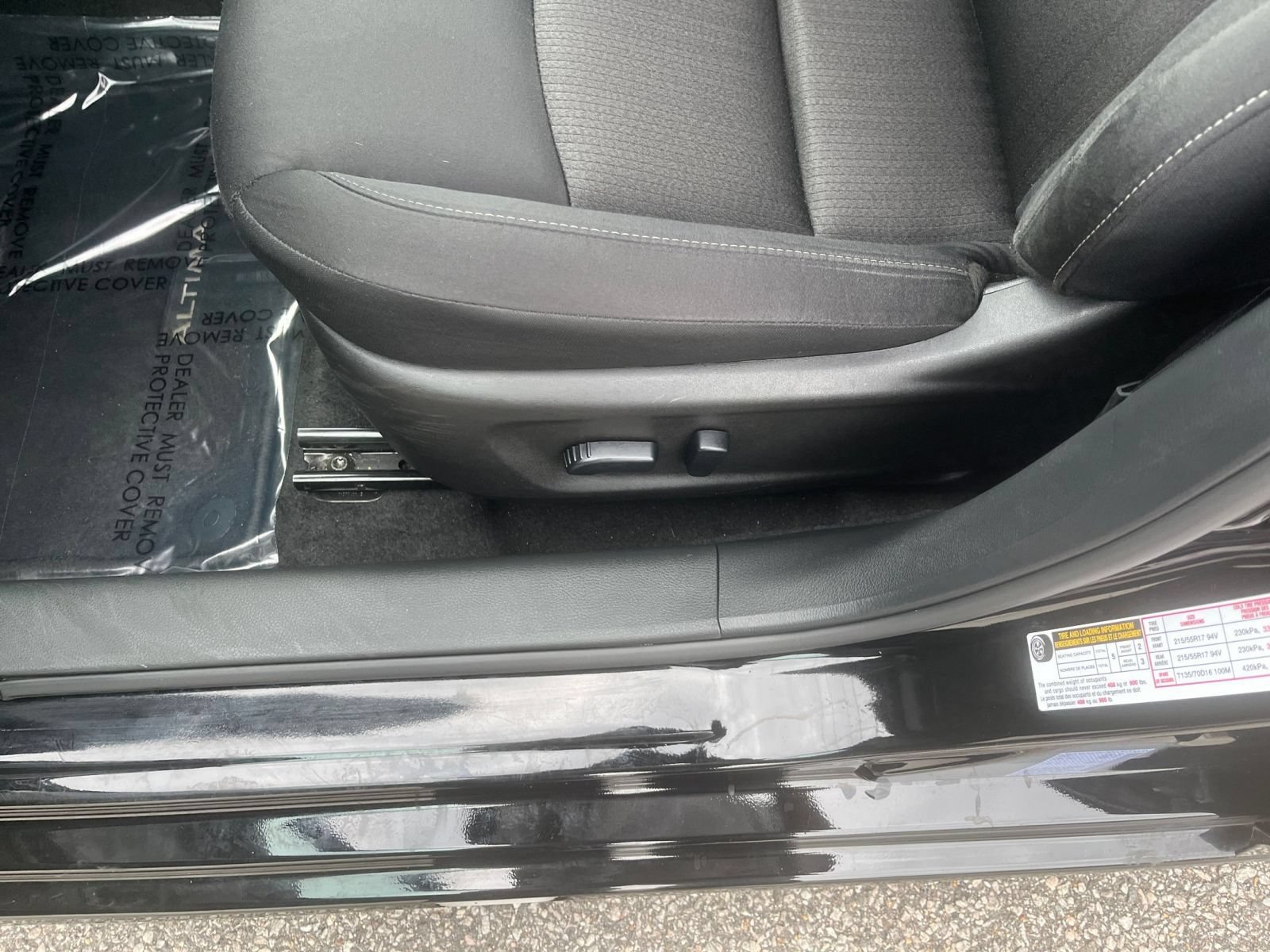 Used 2025 Nissan Altima 2.5 SV FWD image 22