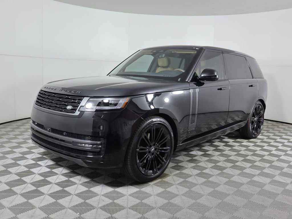 New 2025 Land Rover Range Rover Long Wheelbase SE