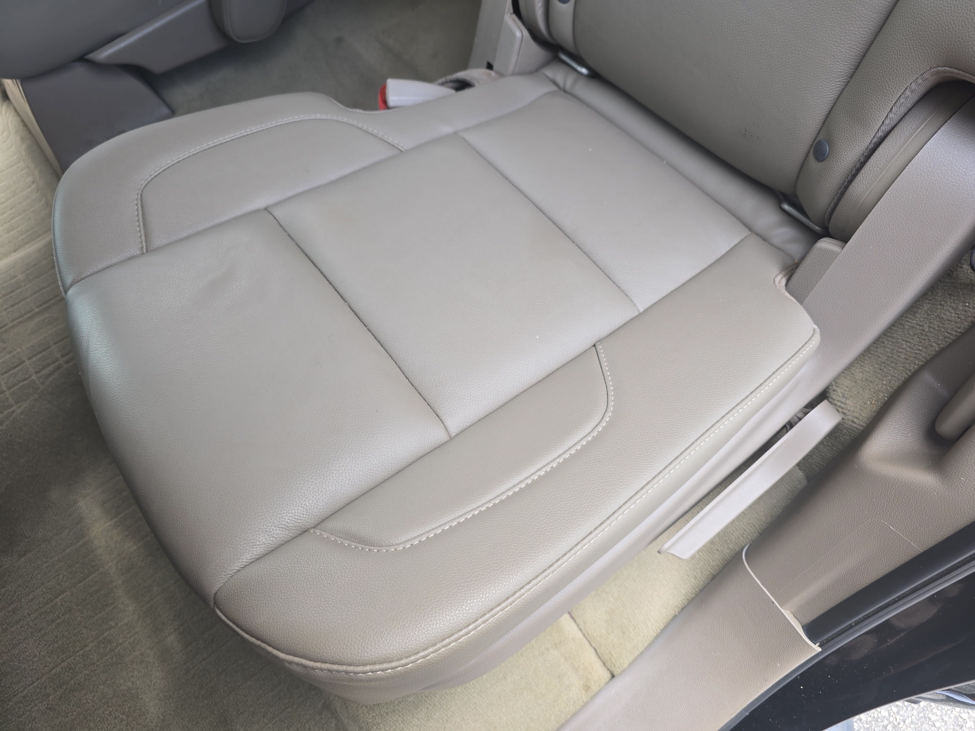 Used 2017 Chevrolet Tahoe LT AWD/4WD image 16