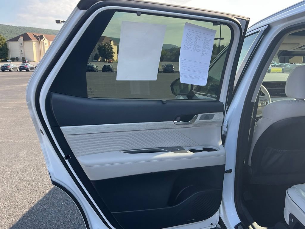 Certified 2024 Hyundai Palisade Calligraphy AWD/4WD image 27