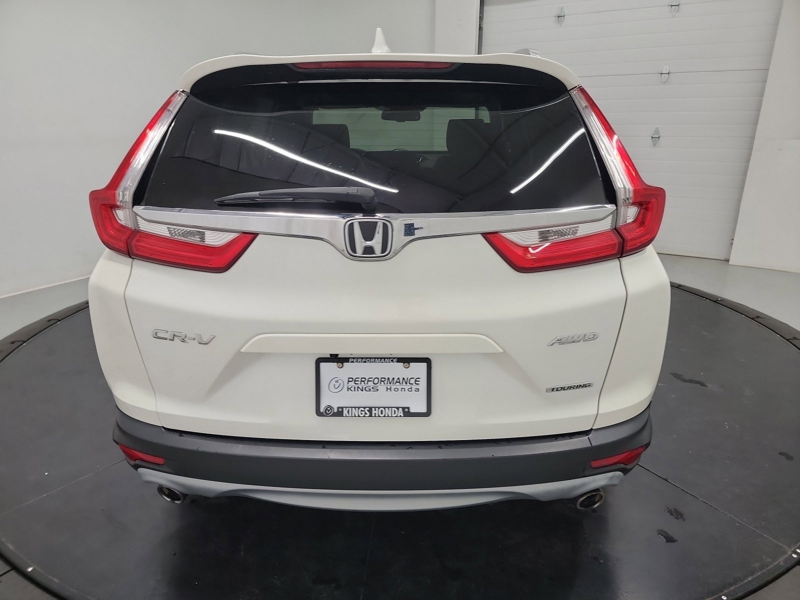 Used 2018 Honda CR-V Touring image 8