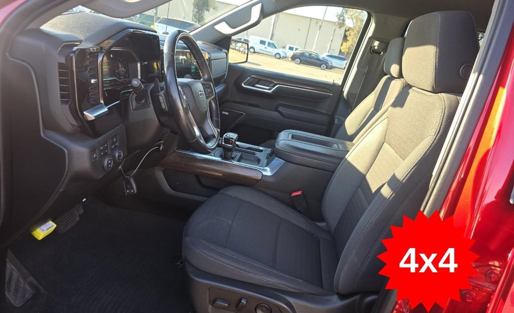 Used 2022 Chevrolet Silverado 1500 RST w/ Convenience Package II AWD/4WD image 23