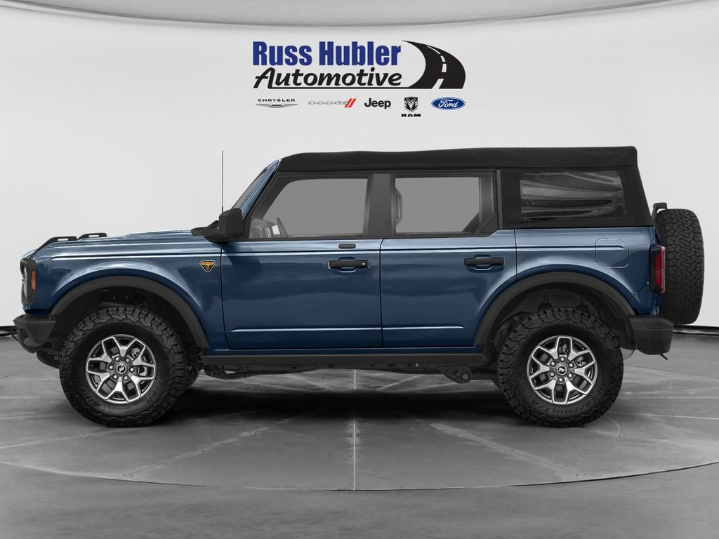 Used 2023 Ford Bronco Badlands AWD/4WD image 3