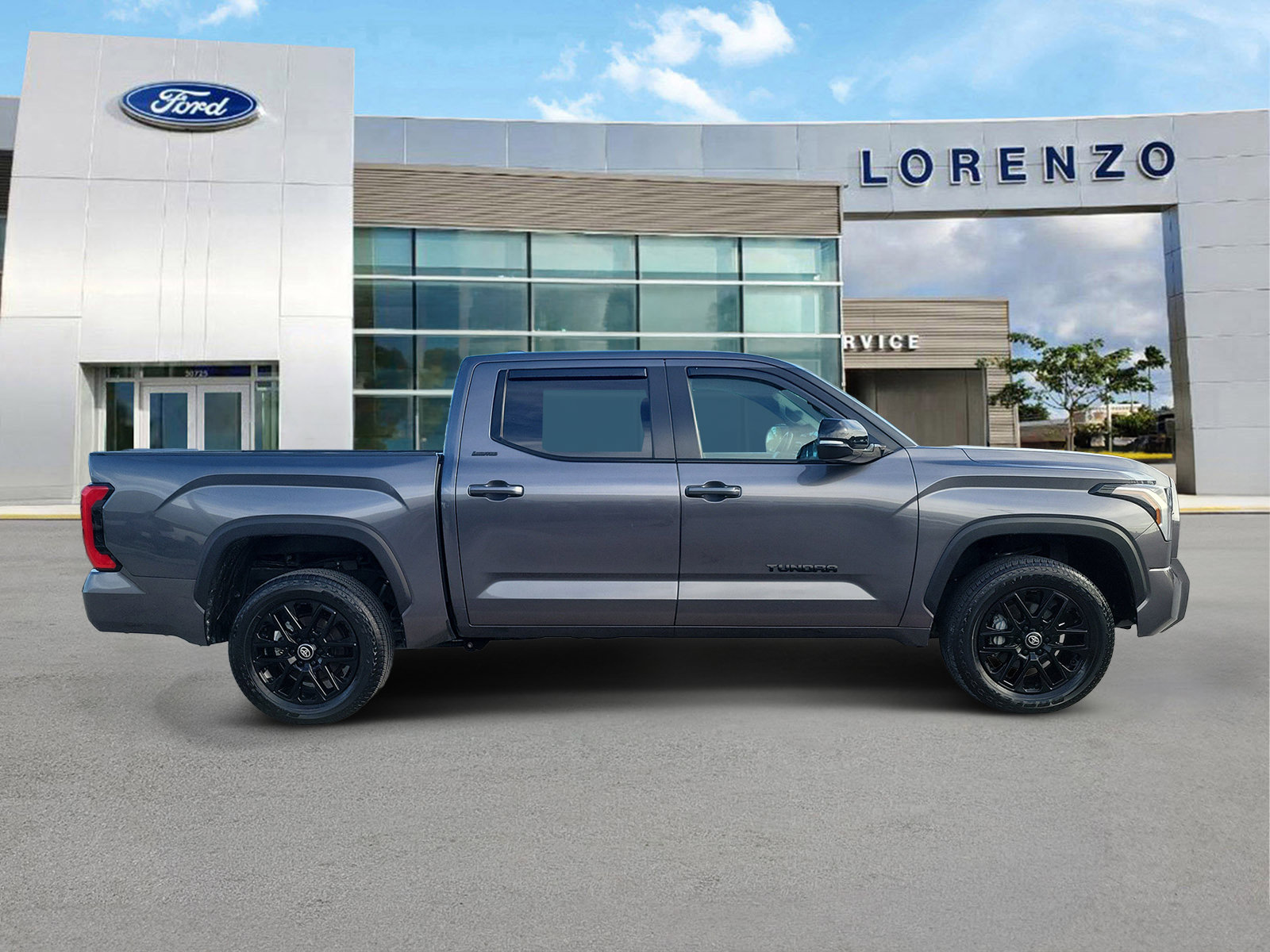 Used 2025 Toyota Tundra Limited w/ Nightshade Package AWD/4WD image 4