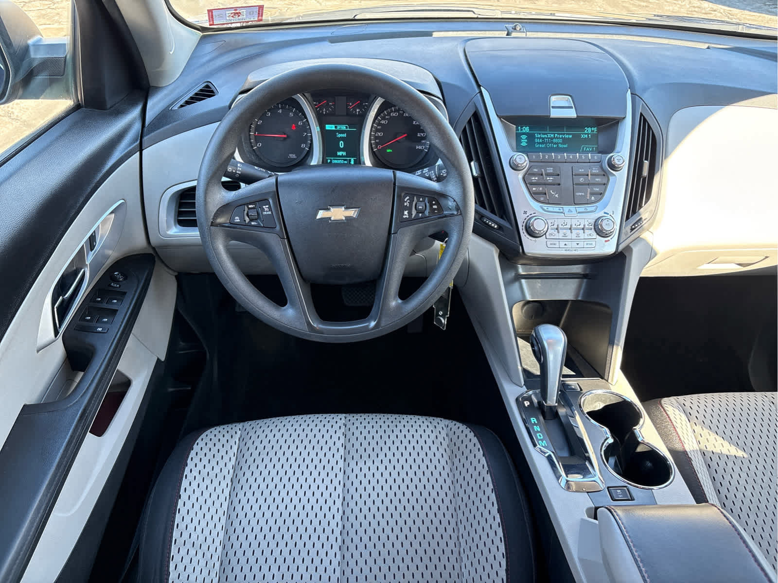 Used 2015 Chevrolet Equinox LS image 13