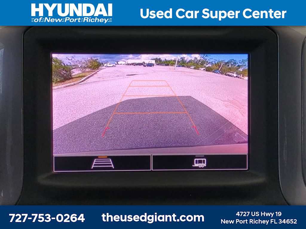 Used 2022 Chevrolet Silverado 1500 Custom AWD/4WD image 21