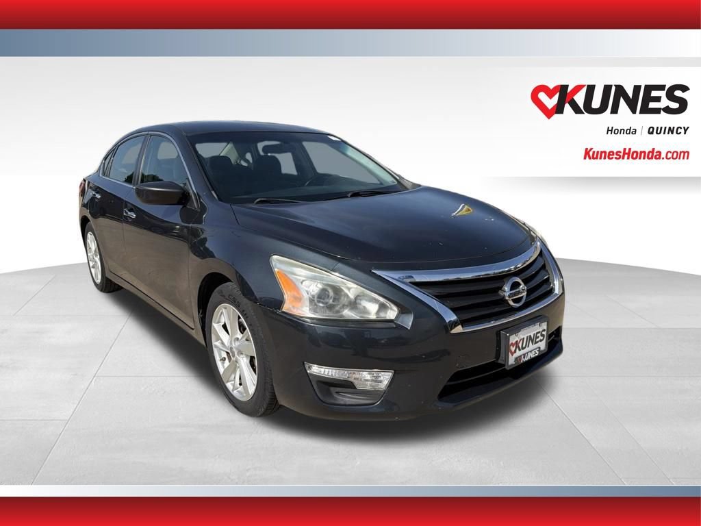 Used 2013 Nissan Altima 2.5 SV FWD image 1