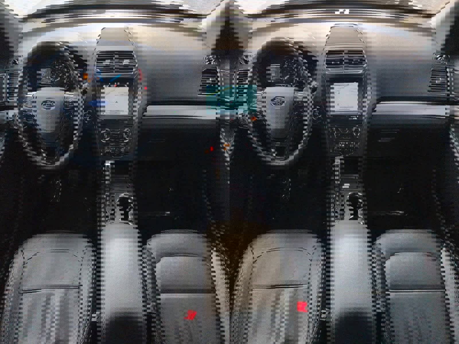 Certified 2018 Ford Explorer XLT w/ Equipment Group 202A image 16