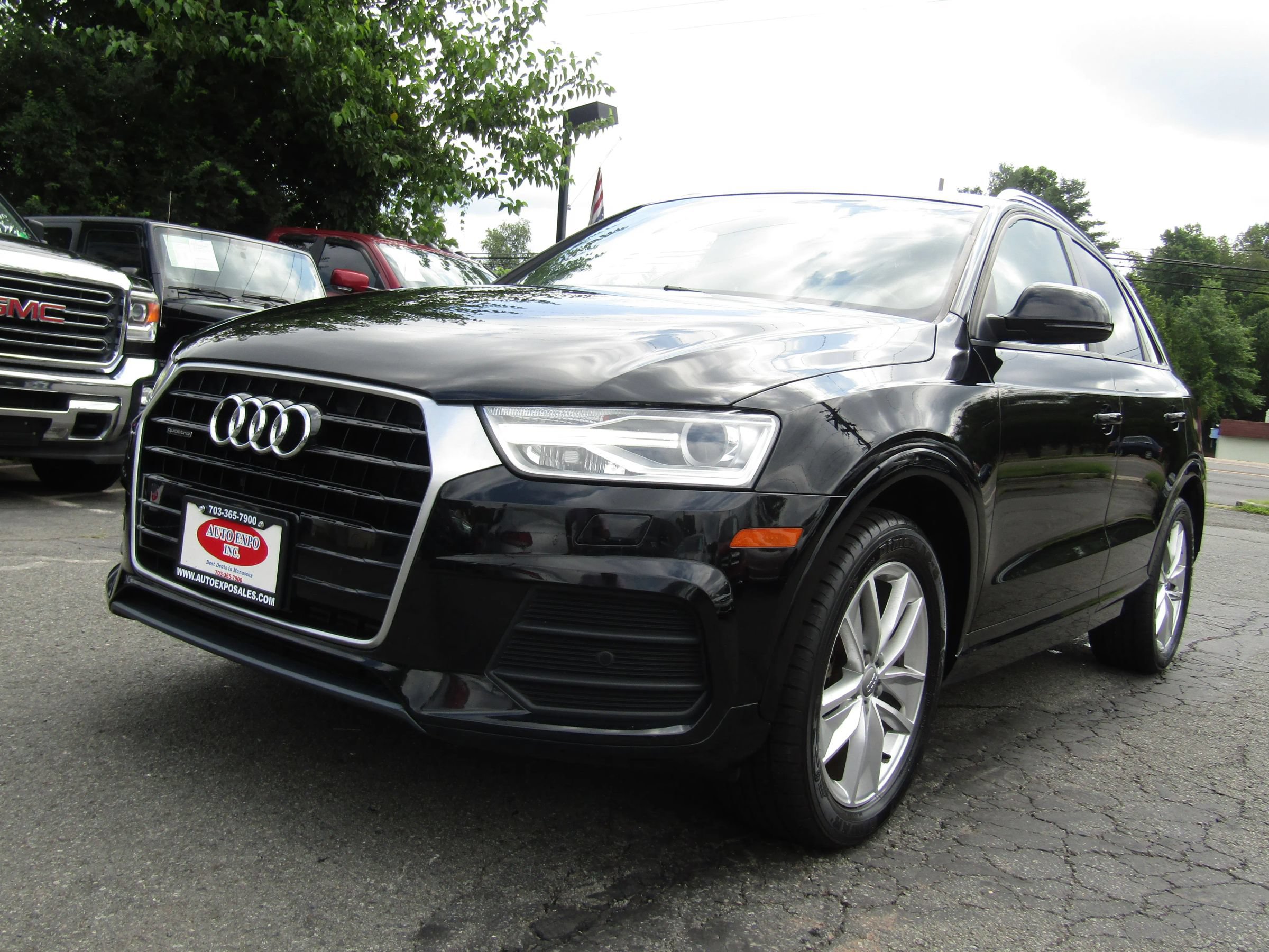 Used 2017 Audi Q3 2.0T Premium AWD/4WD image 3