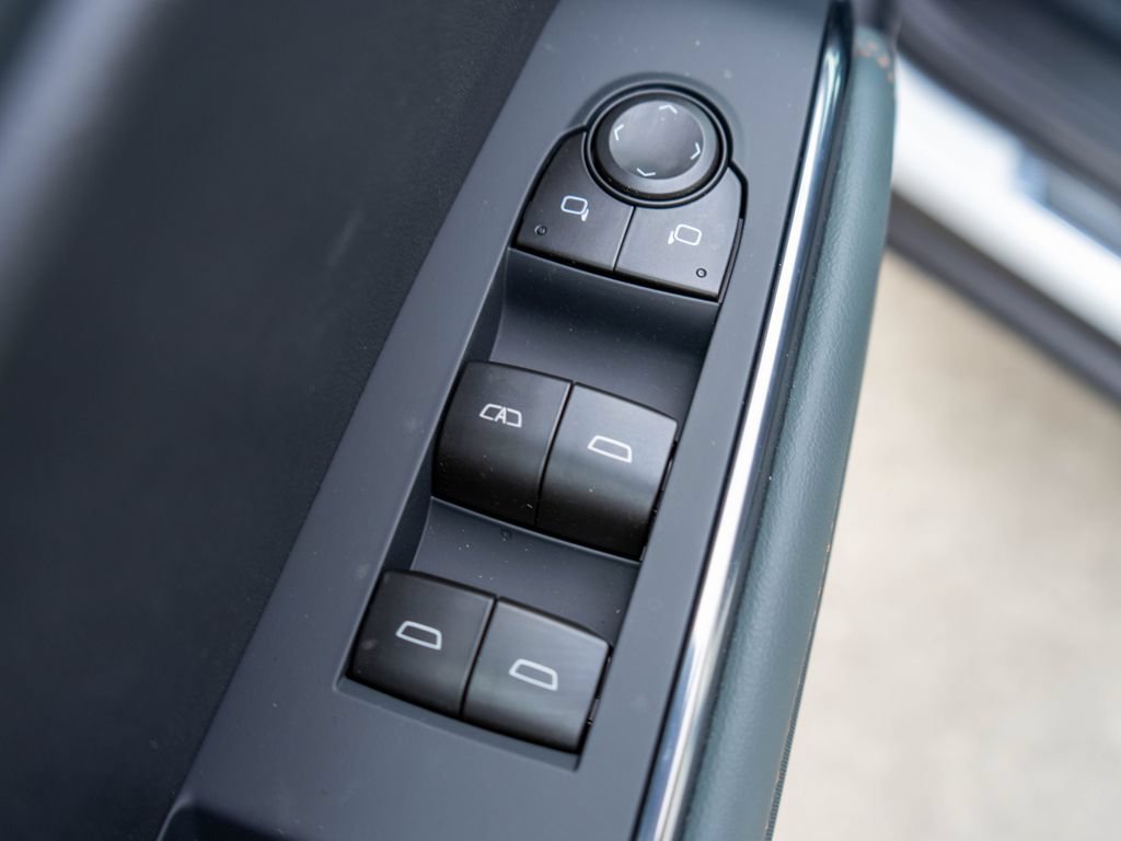 New 2026 GMC Acadia AT4 AWD/4WD image 19