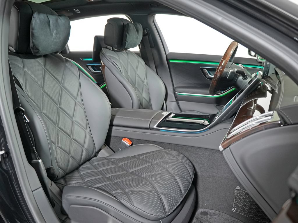 Used 2025 Mercedes-Benz Maybach S 680 4MATIC image 15
