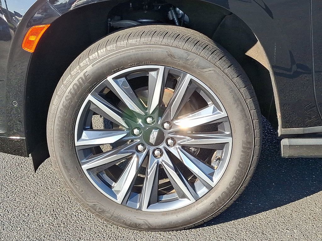 Used 2022 Cadillac Escalade ESV Sport Platinum image 8