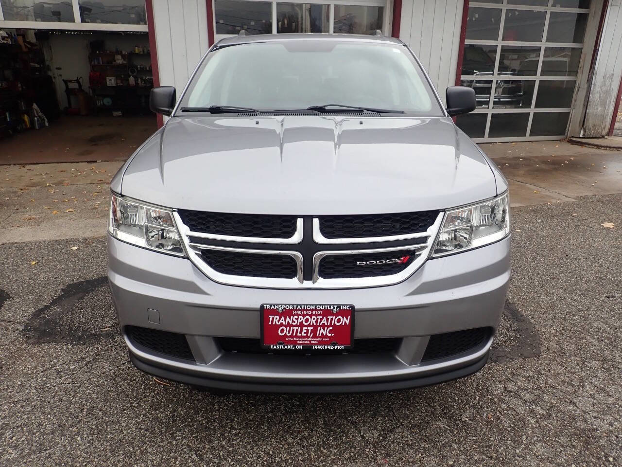 Used 2018 Dodge Journey SE image 3