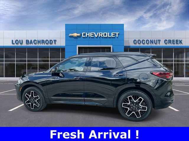 Certified 2025 Chevrolet Blazer RS w/ Driver Confidence II Package image 5