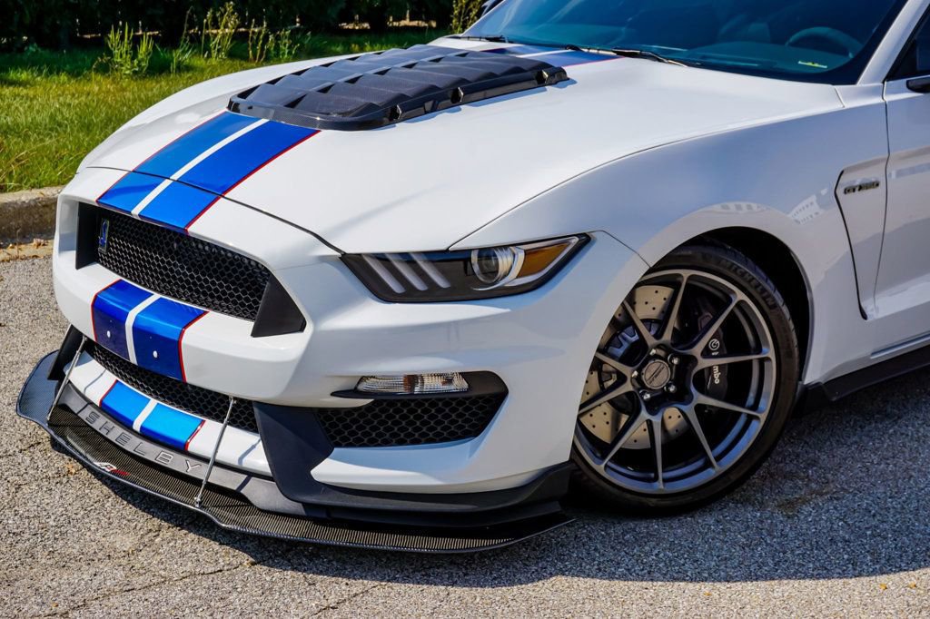 Used 2018 Ford Mustang Shelby GT350 w/ Convenience Package image 31