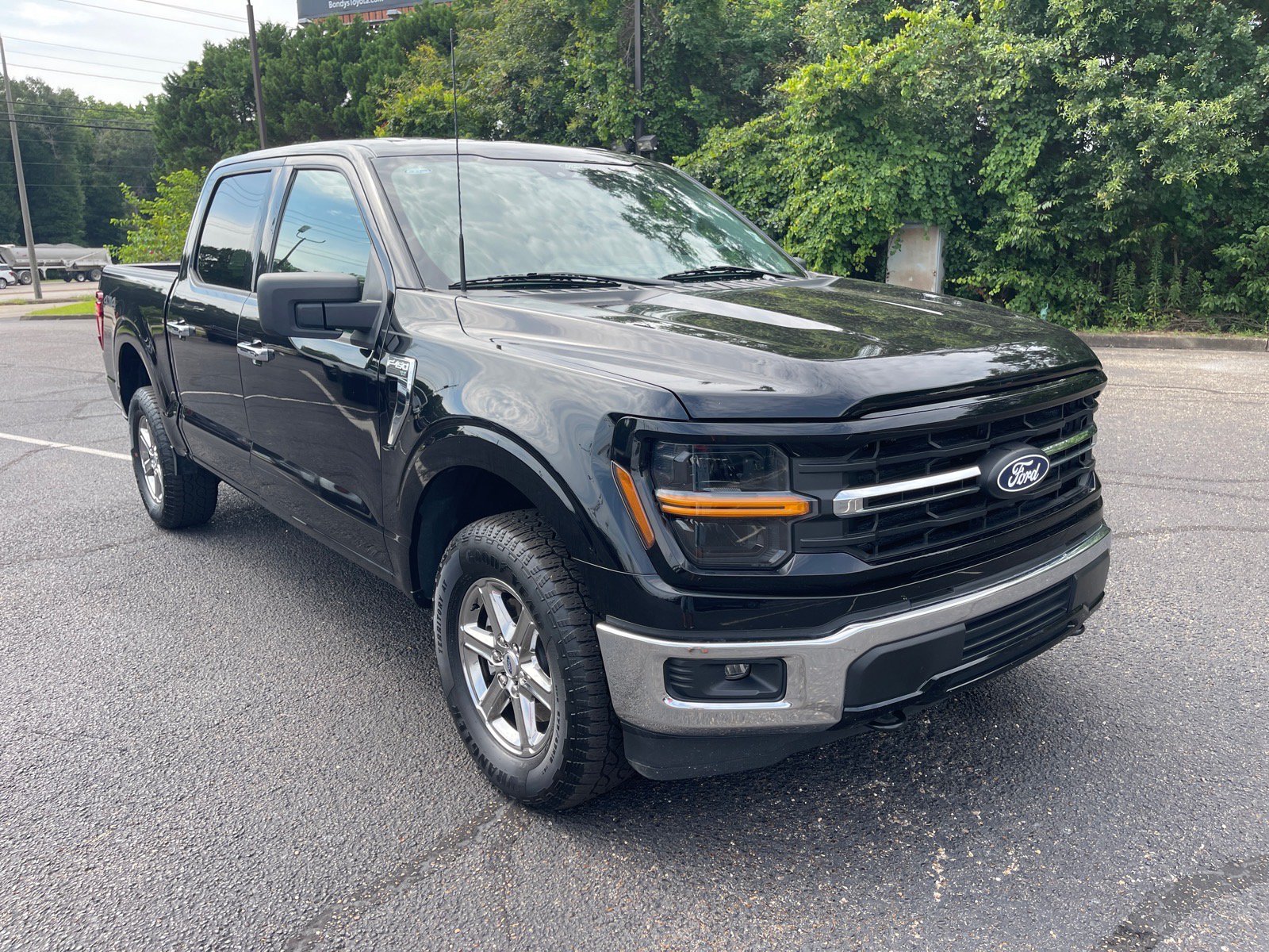 Used 2025 Ford F150 XLT w/ Equipment Group 301A Standard