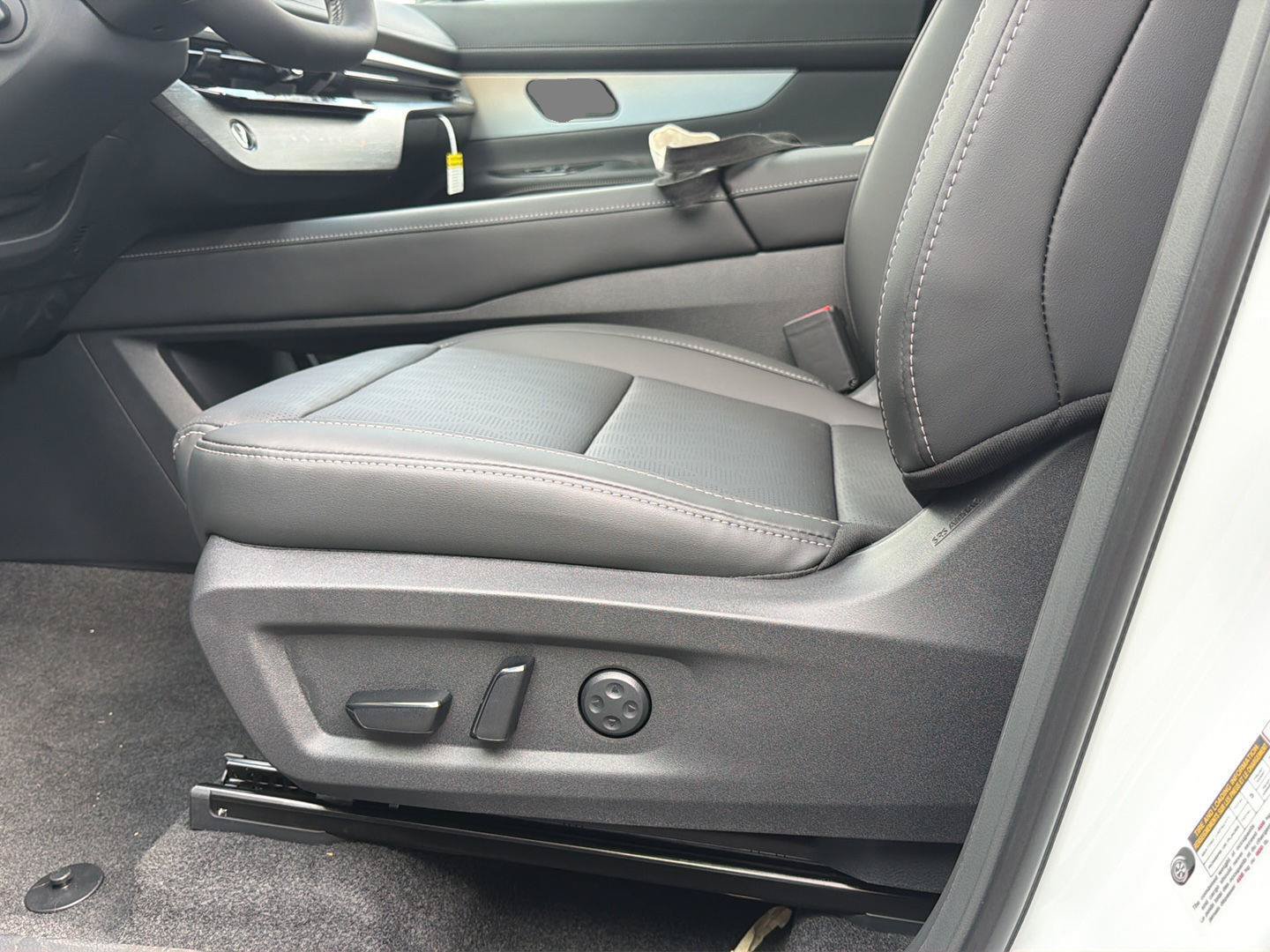 New 2026 Nissan Murano Platinum w/ Cargo Package AWD/4WD image 7
