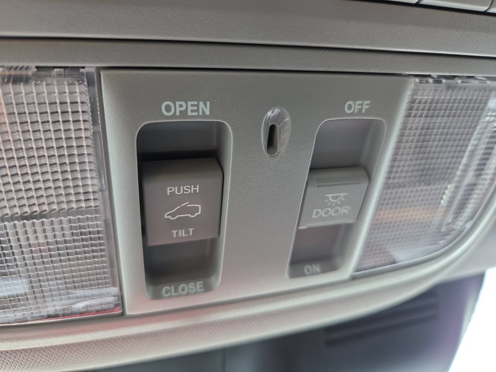 Used 2022 Honda CR-V EX-L image 22