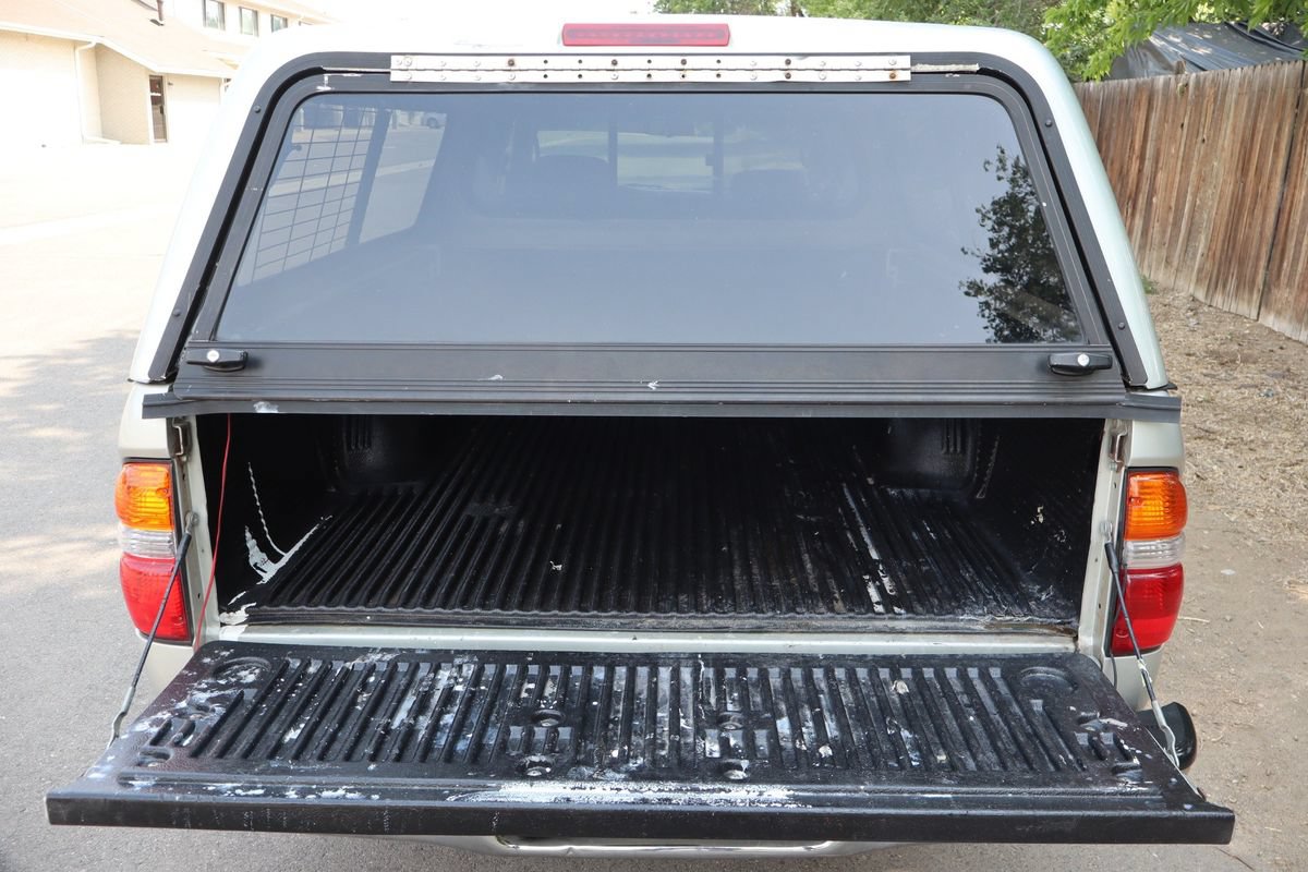 Used 2002 Toyota Tacoma 4x4 Xtracab image 14