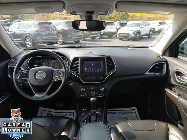 Used 2019 Jeep Cherokee Latitude Plus w/ Comfort/Convenience Group AWD/4WD image 18