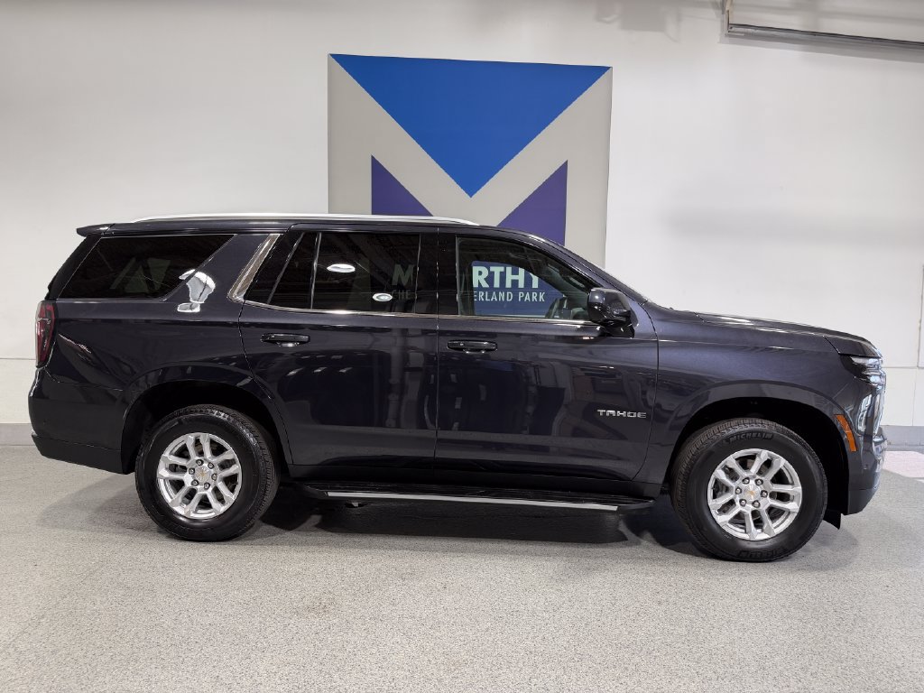 Used 2025 Chevrolet Tahoe LT AWD/4WD image 4