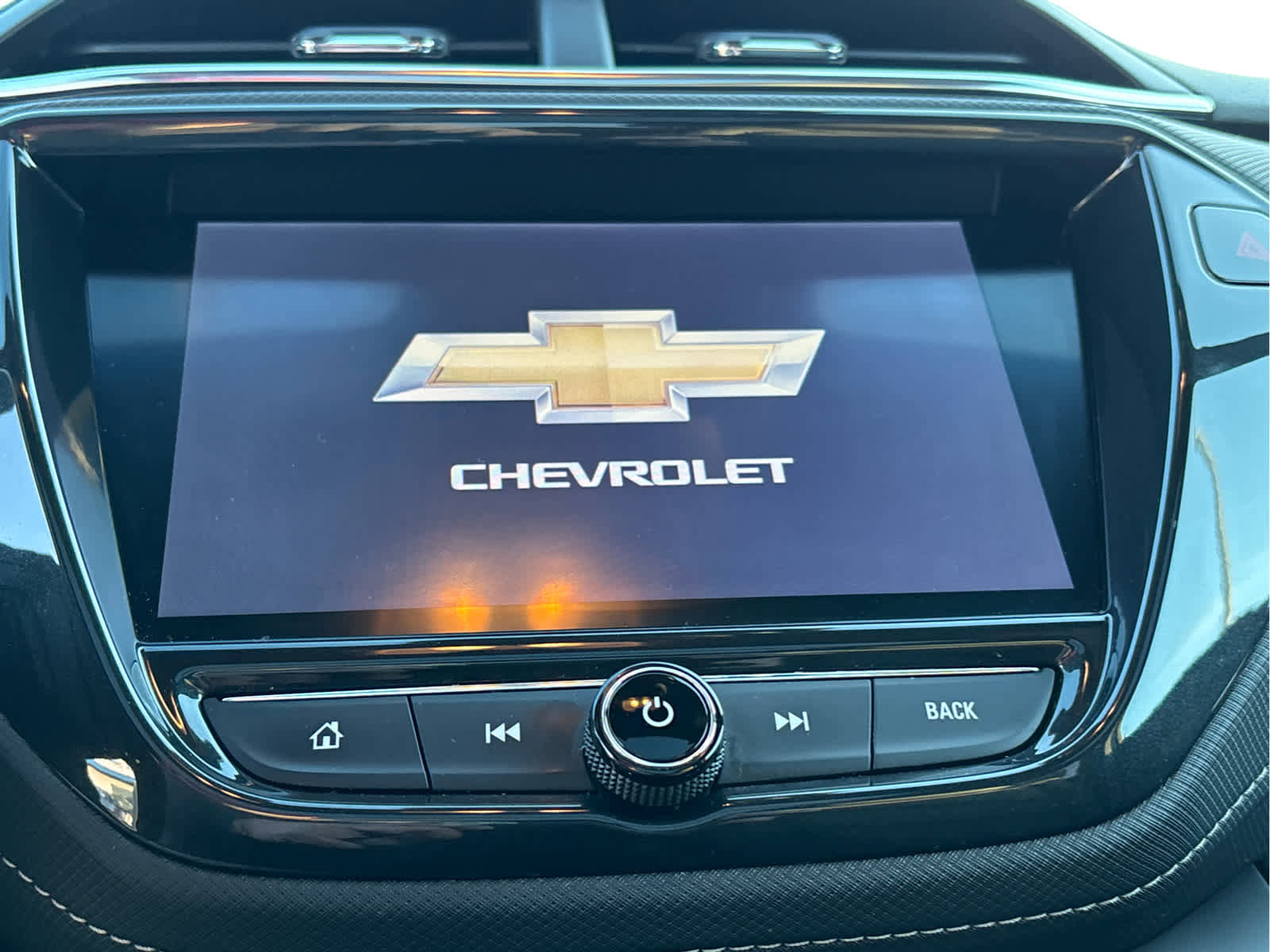 Certified 2023 Chevrolet TrailBlazer ACTIV w/ Sun and Liftgate Package image 16