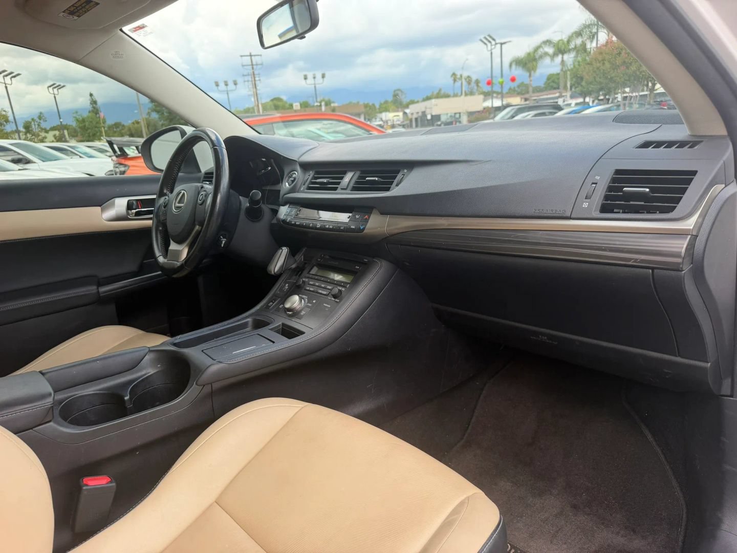 Used 2016 Lexus CT 200h w/ Accessory Package 2 FWD image 23