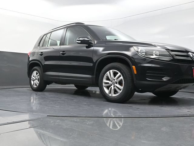 Used 2017 Volkswagen Tiguan S FWD image 31