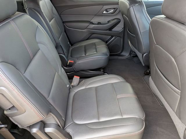 Used 2023 Chevrolet Traverse RS image 30