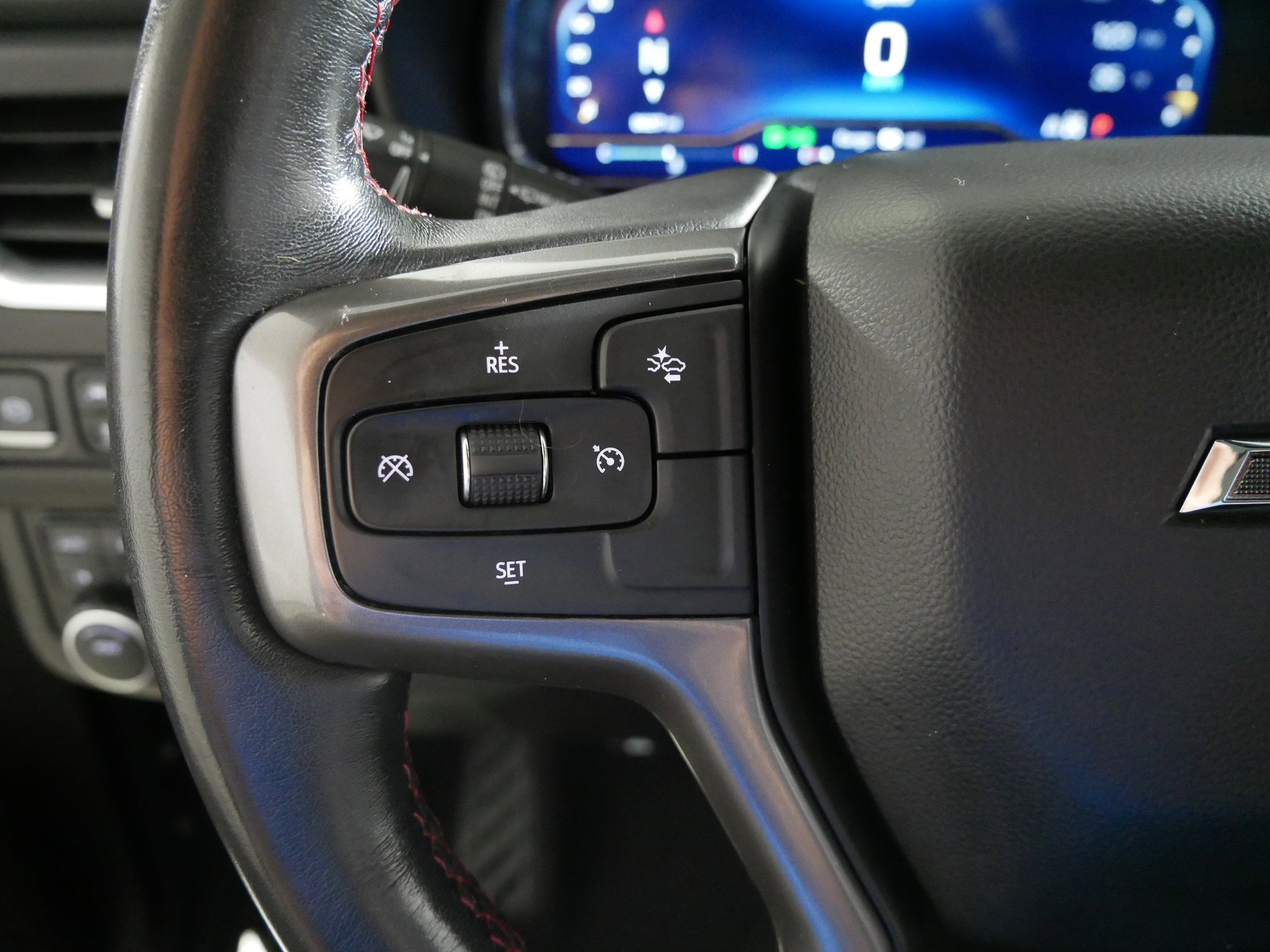 Certified 2022 Chevrolet Tahoe RST w/ Sport Performance Package image 27