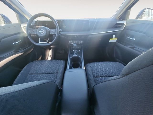 New 2025 Nissan Kicks SV w/ Illumination Package image 10