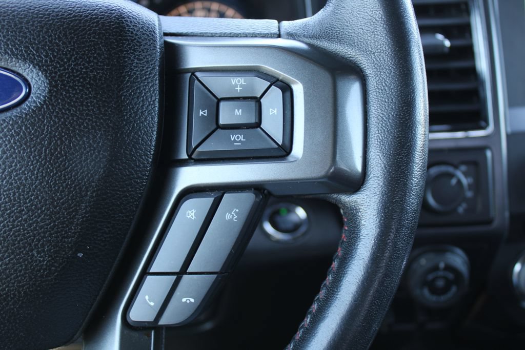 Used 2018 Ford F150 Lariat w/ Equipment Group 502A Luxury AWD/4WD image 31