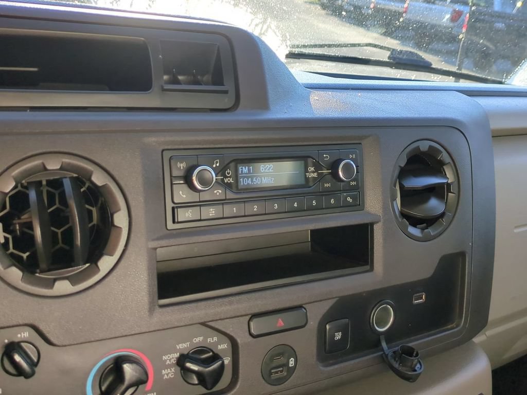 Used 2024 Ford E-350 and Econoline 350 Super Duty w/ Power Windows & Locks Group RWD image 18