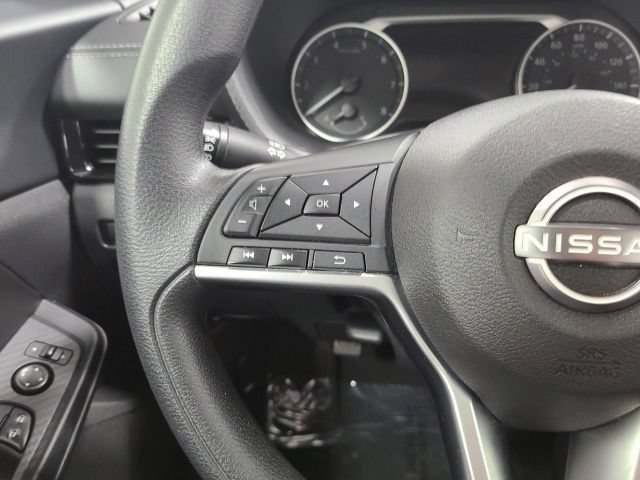Used 2024 Nissan Sentra SV FWD image 23
