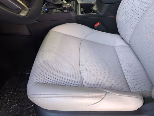 New 2025 Toyota Tacoma Limited image 27