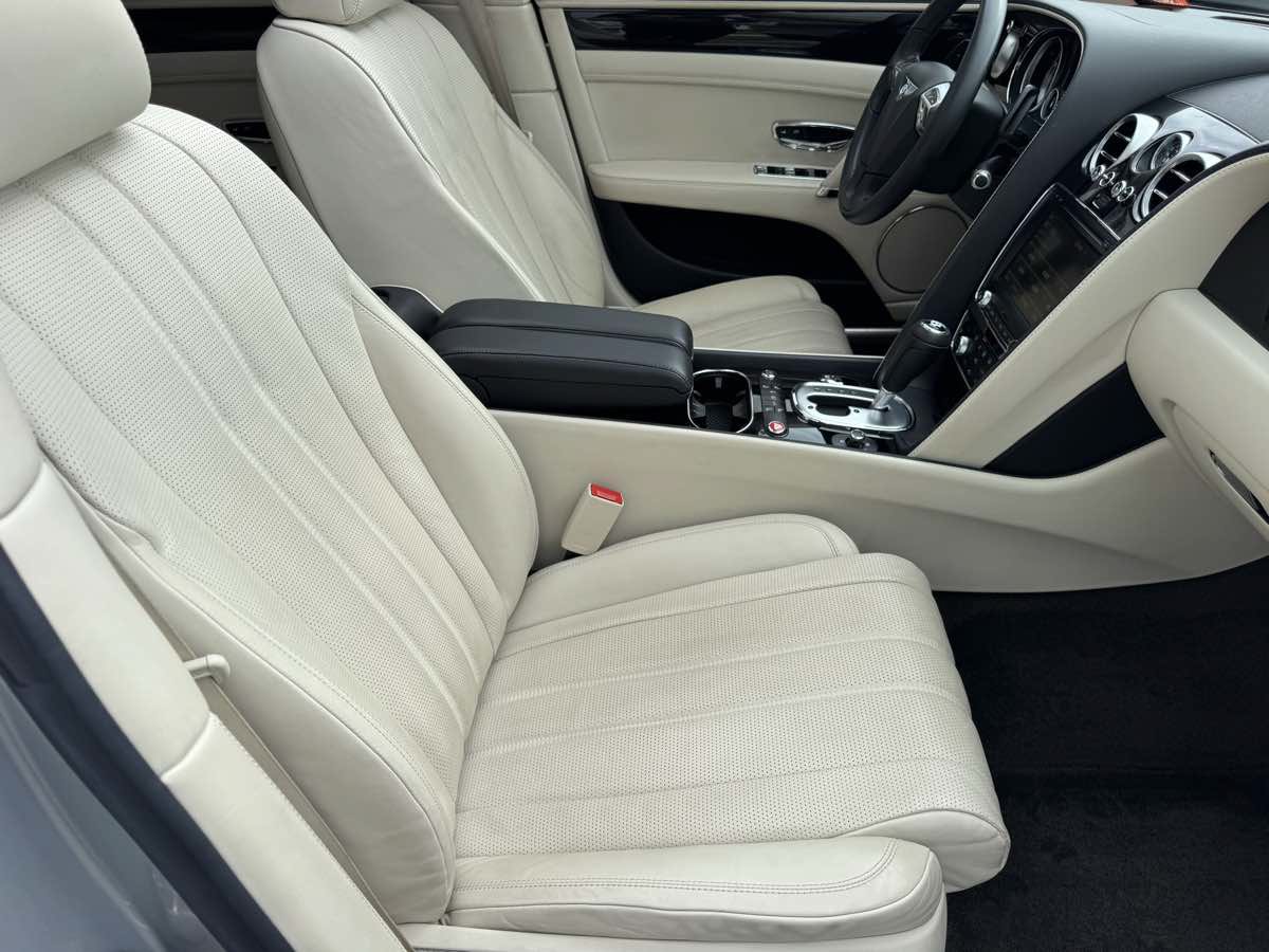 Used 2015 Bentley Flying Spur V8 AWD/4WD image 22