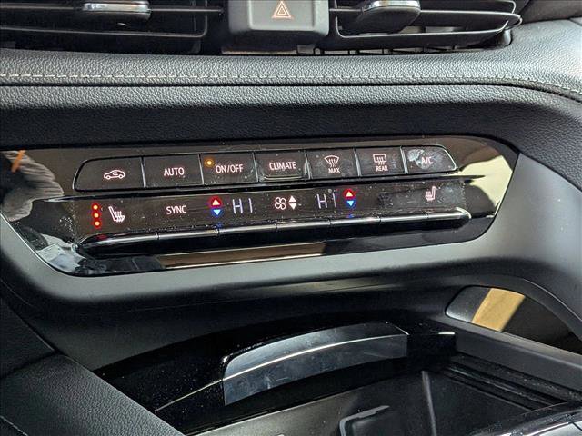 Used 2023 Buick Envision Preferred image 13