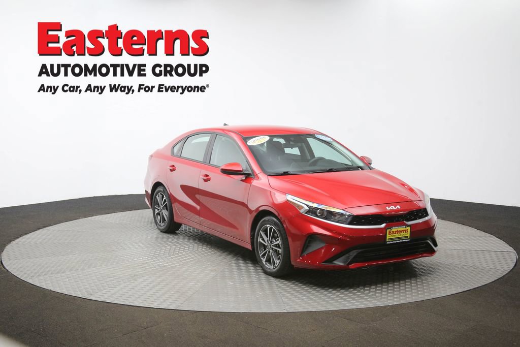 Used 2023 Kia Forte LXS image 48