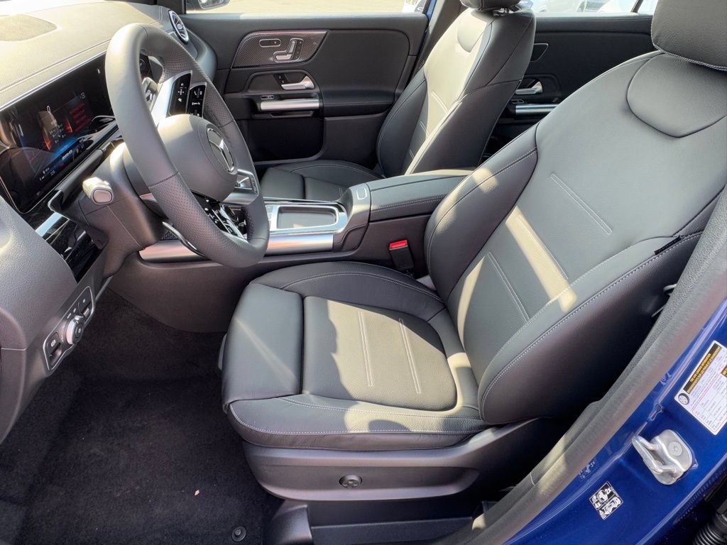 New 2025 Mercedes-Benz GLA 35 AMG 4MATIC image 19