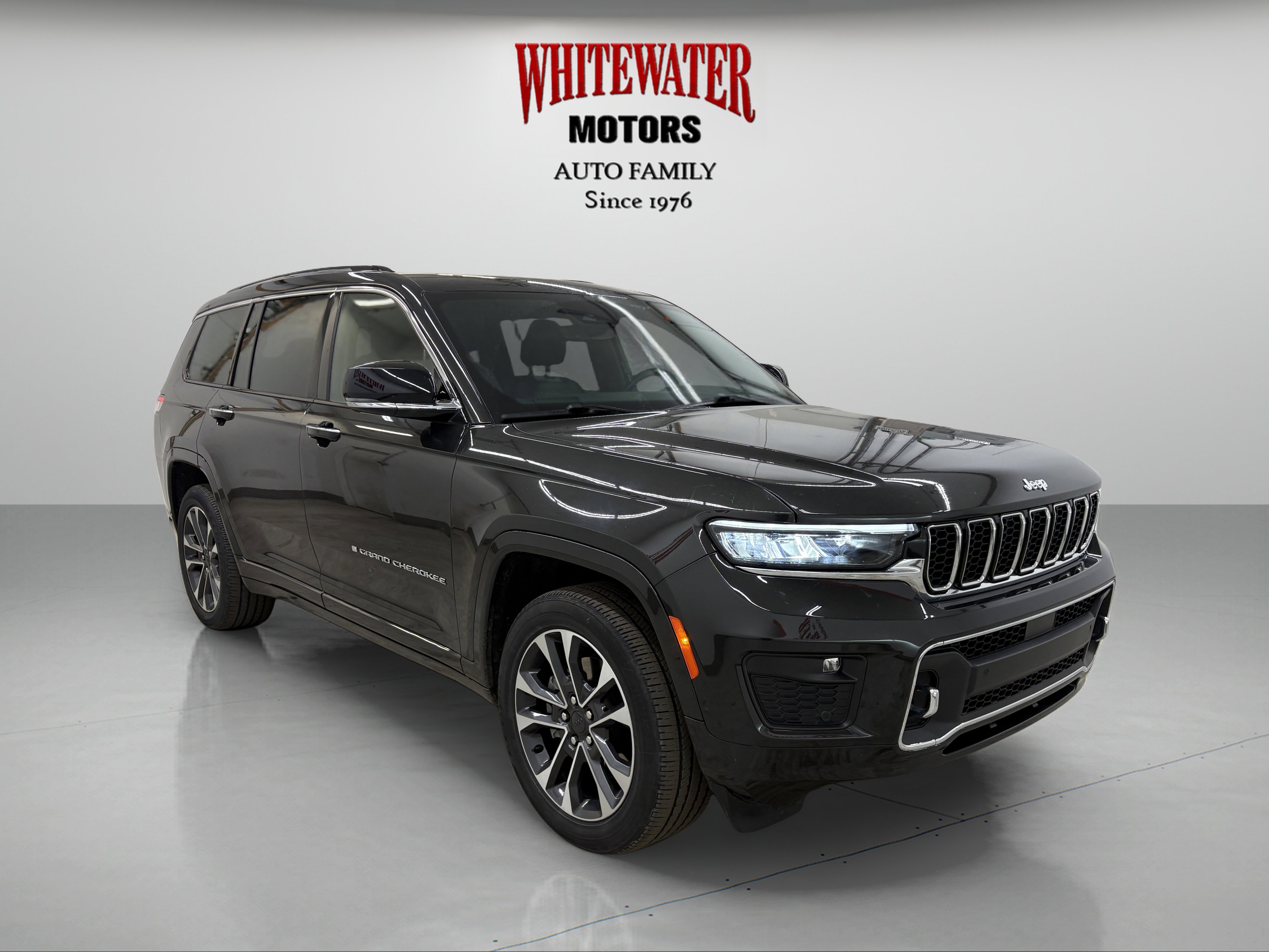 Used 2022 Jeep Grand Cherokee L Overland AWD/4WD image 5