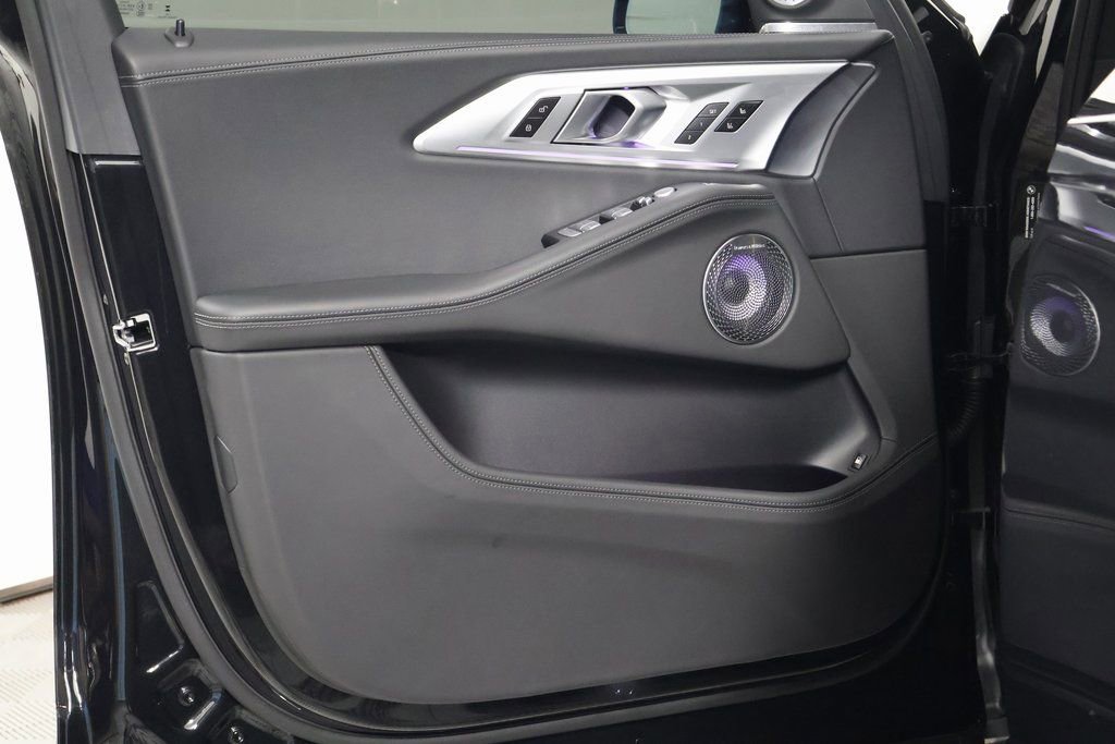 Used 2026 BMW XM Label Red w/ M Driver's Package image 12