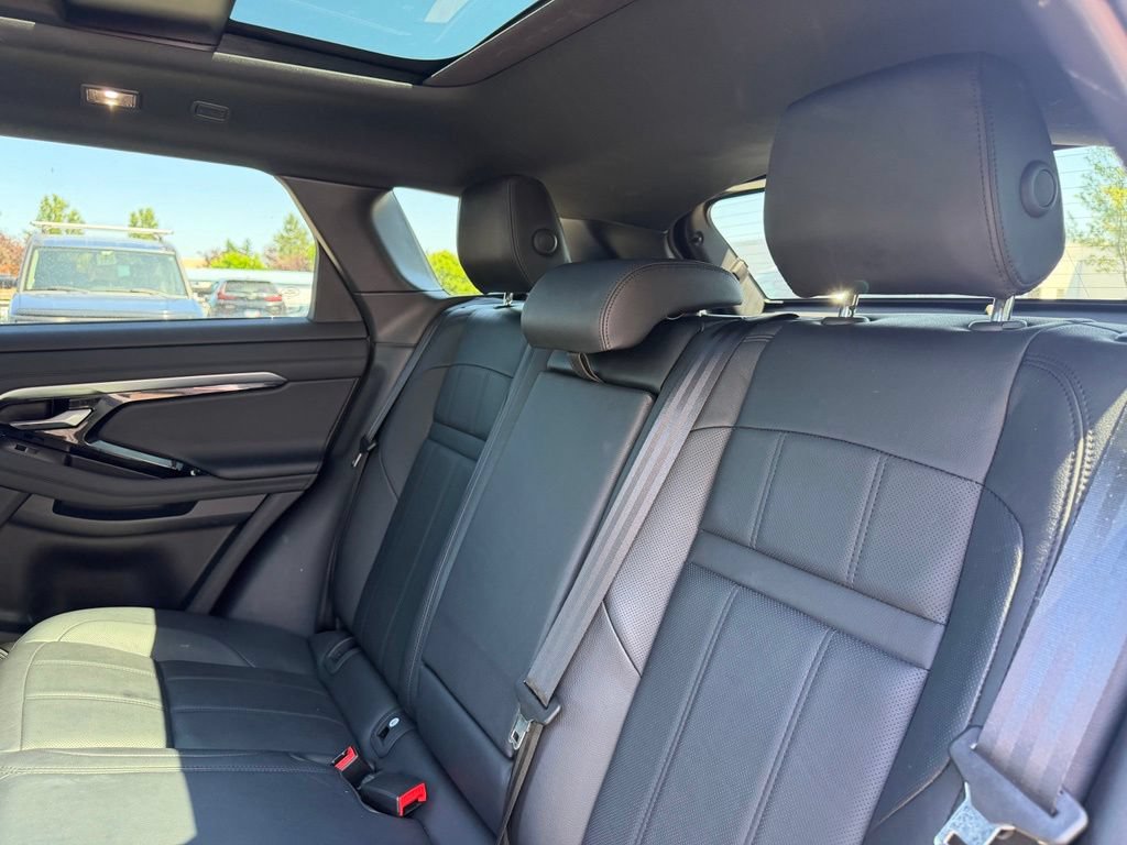 Used 2023 Land Rover Range Rover Evoque R-Dynamic SE AWD/4WD image 29
