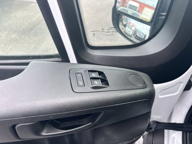 Used 2023 RAM ProMaster 2500 FWD image 14
