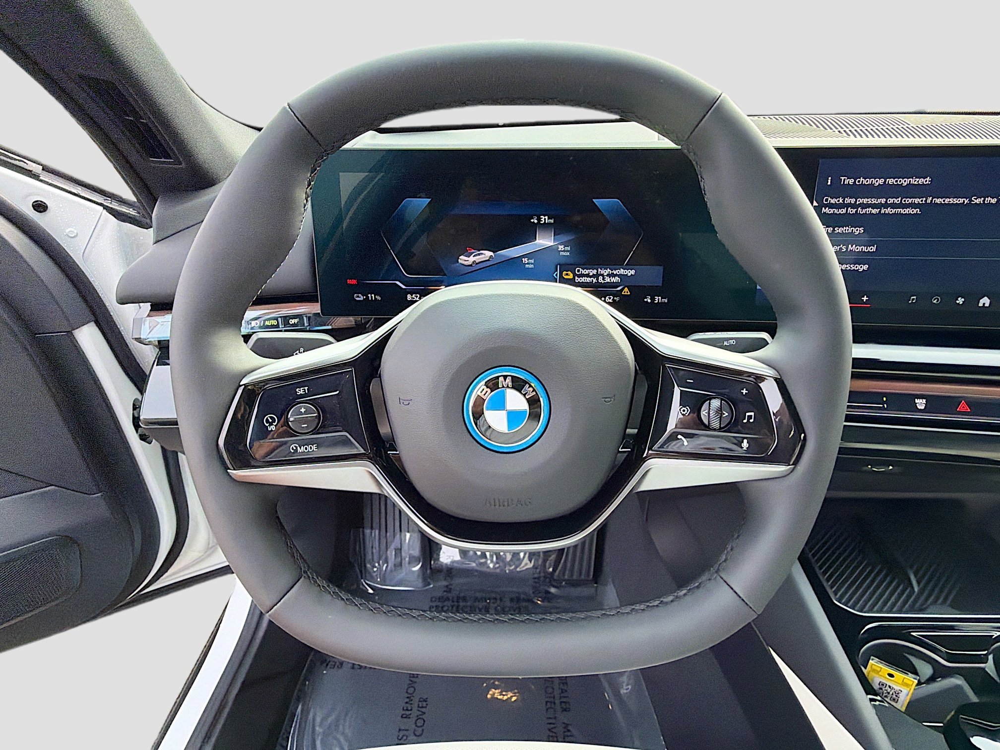 New 2026 BMW i5 eDrive40 image 40