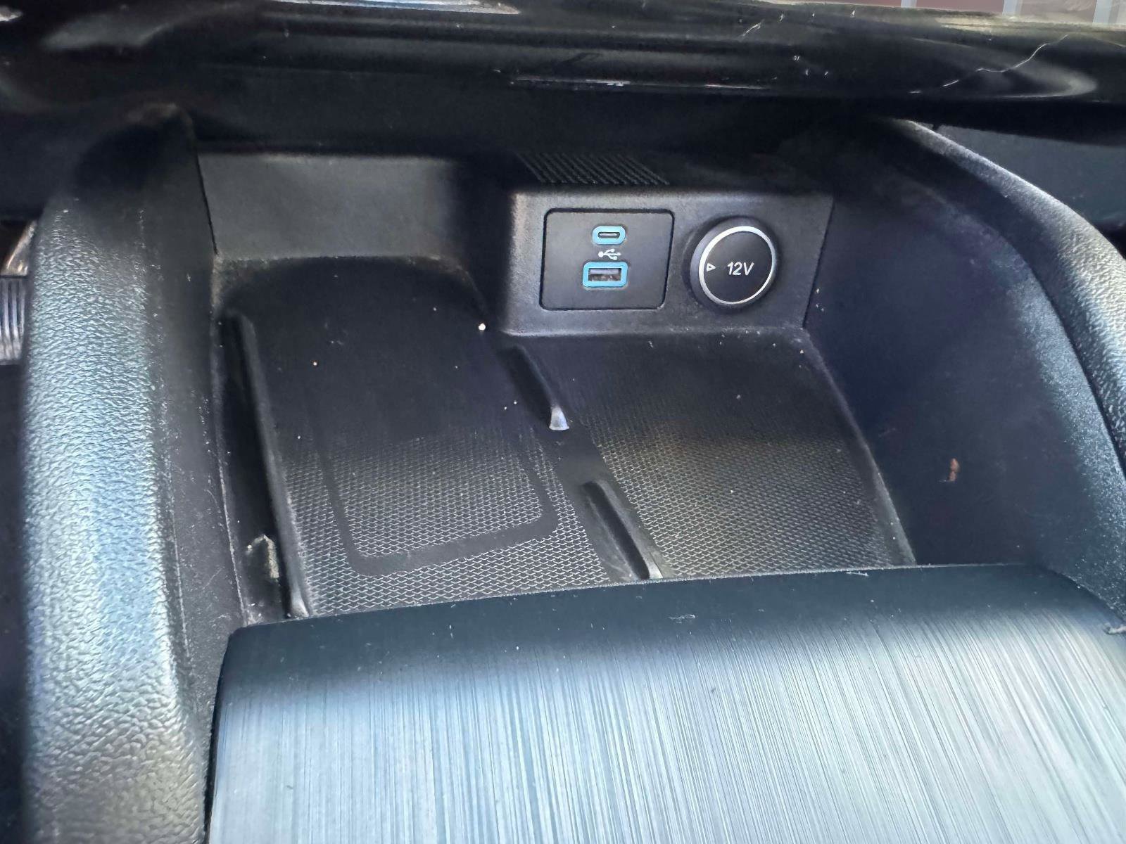 Used 2021 Ford Escape SEL w/ Technology Package AWD/4WD image 21