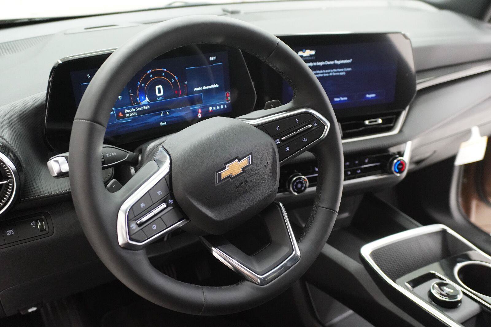 New 2027 Chevrolet Equinox LT FWD image 8