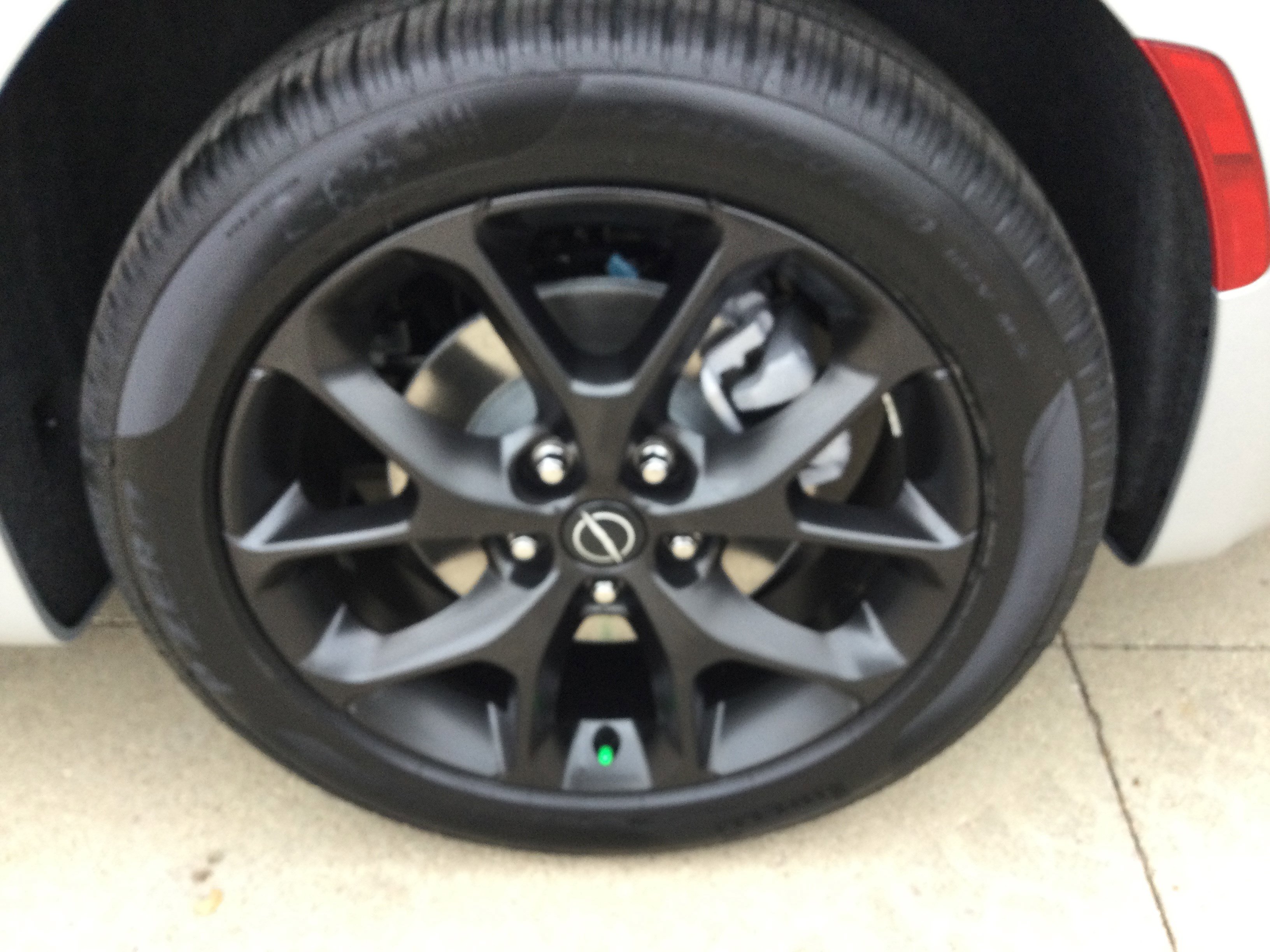 New 2026 Chrysler Pacifica Limited image 5